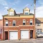 3 Bedroom Townhouse Near South Park Oxford - Close To City Centre !