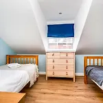 3 Bedroom Townhouse Near South Park Oxford - Close To City Centre !